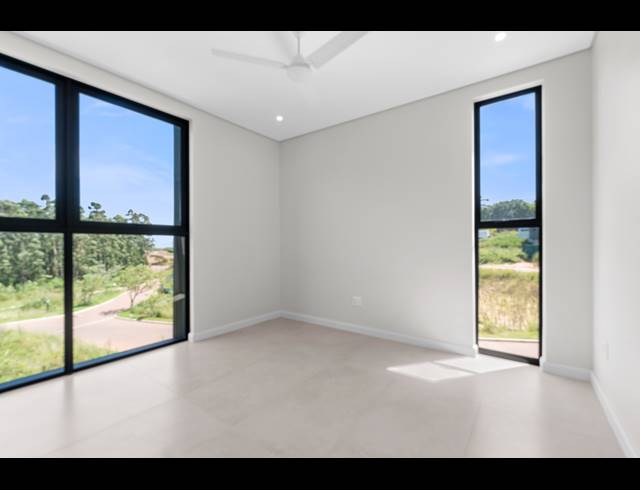 4 BEDROOM HOUSE FOR SALE IN SHEFFIELD BEACH